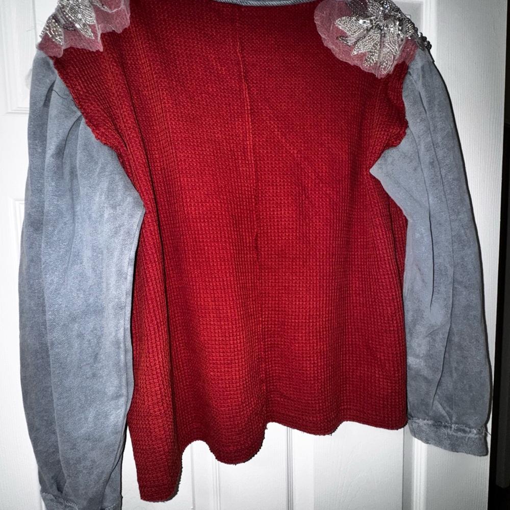 POL Red and Gray Sweatshirt with Embellishments Size Small - Picture 7 of 7